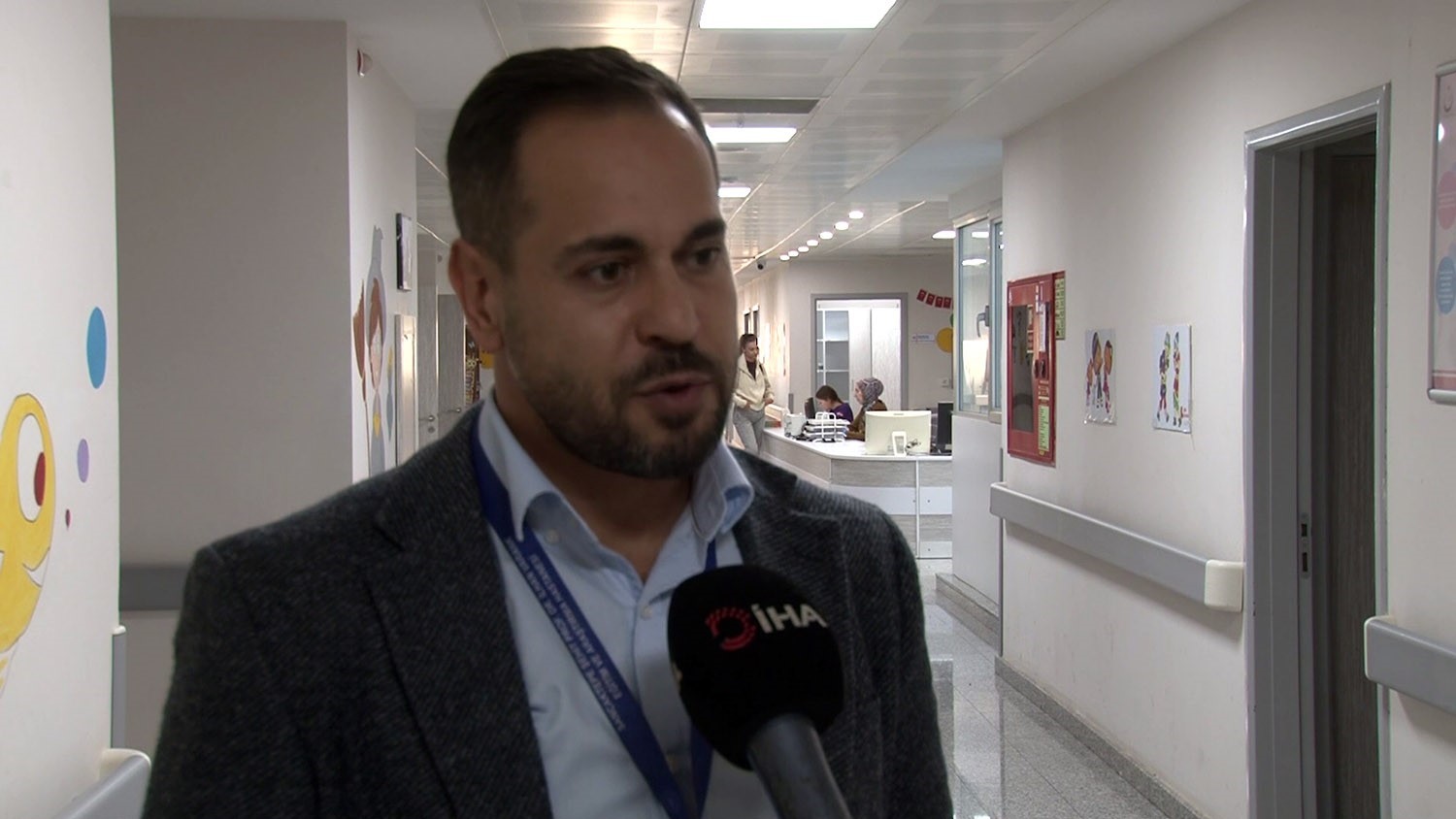 Ağrıyla kıvranan 2 yaşındaki çocuğun bağırsağından 3 santimlik iğne çıktı