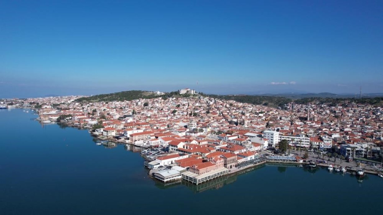 Zeytin hasadıyla tatil buluştu: Ayvalık ara tatilin gözdesi oldu