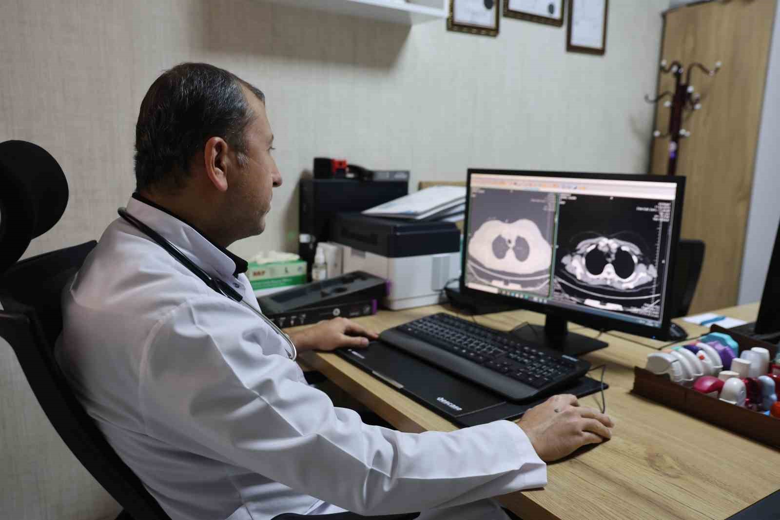 Doç. Dr. Erden: "Dünyada her yıl yaklaşık 2 buçuk milyon insana akciğer kanseri teşhisi konulmaktadır"
