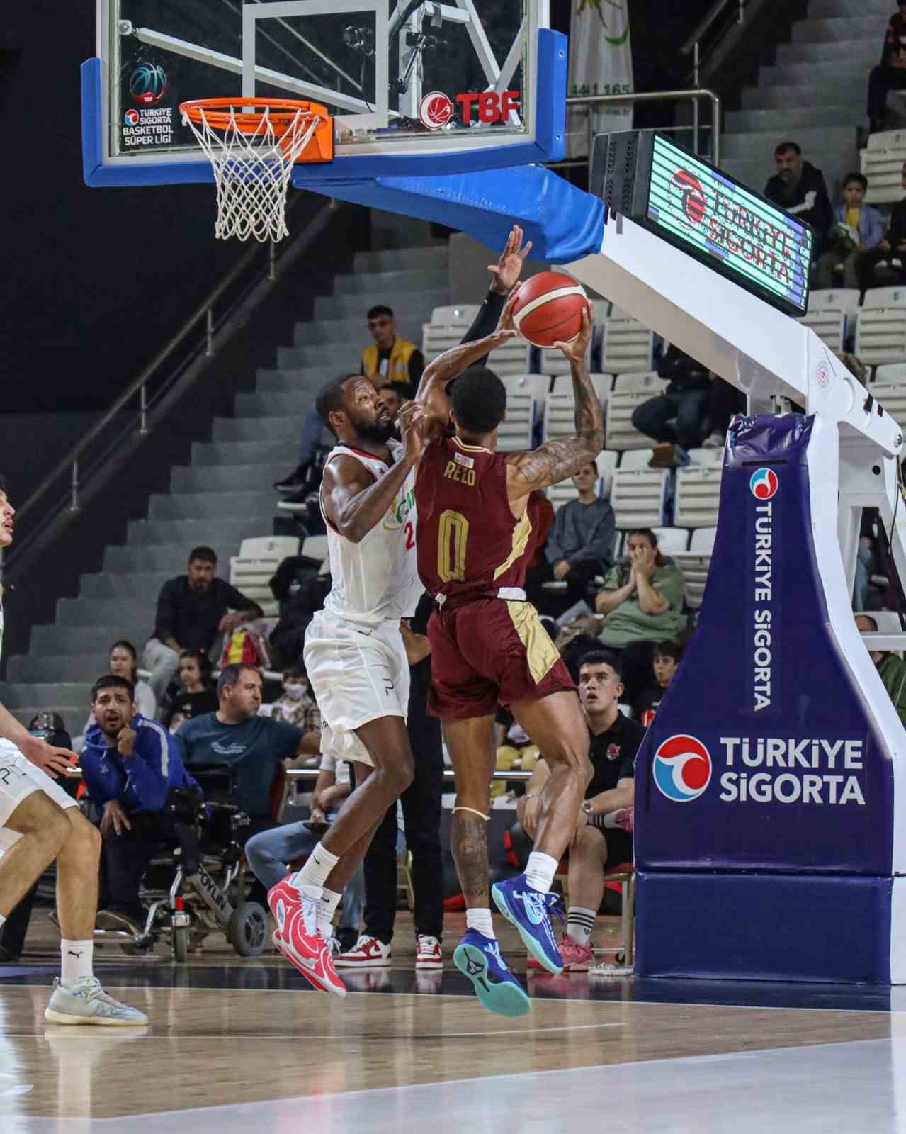 Türkiye Sigorta Basketbol Süper Ligi: Glint Manisa Basket: 82 - Trabzonspor: 93
