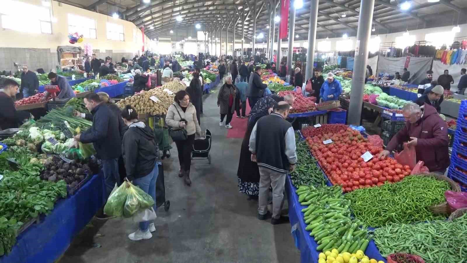 Amasya pazarında soğanın kilosu 7 aydır 10 TL
