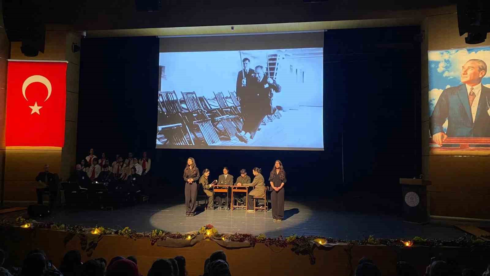 Atatürk Sinop’ta anıldı
