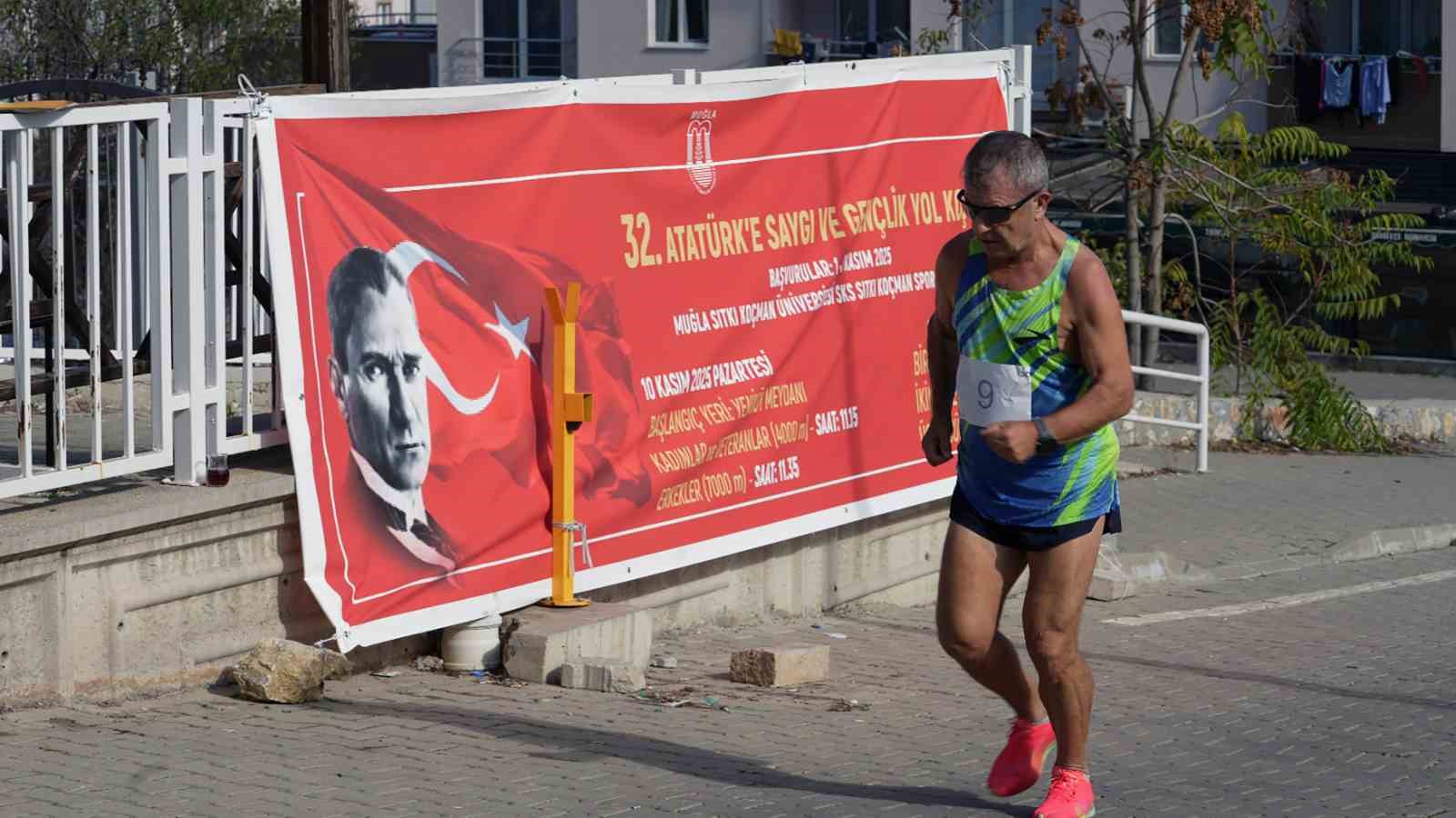Muğla’da ‘Atatürk’e Saygı Gençlik Koşusu’ gerçekleşti
