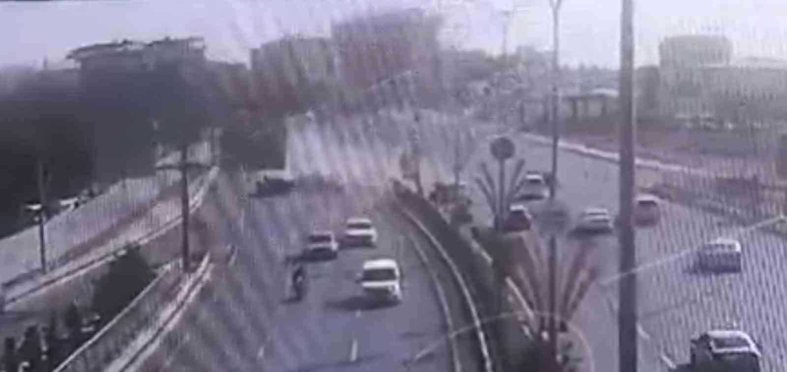 Şanlıurfa&rsquo;da 2 kişinin hayatını kaybettiği kazanın g&ouml;r&uuml;nt&uuml;leri ortaya &ccedil;ıktı
