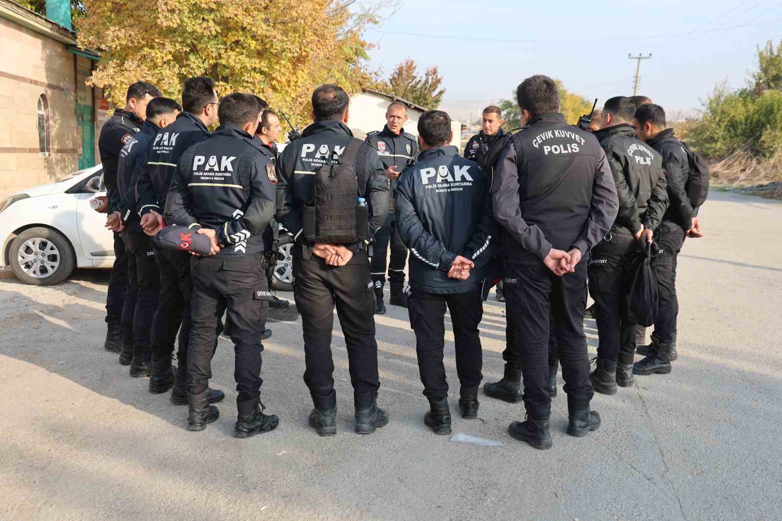 Elazığ’da kaybolan otizmli çocuk bir haftadır aranıyor
