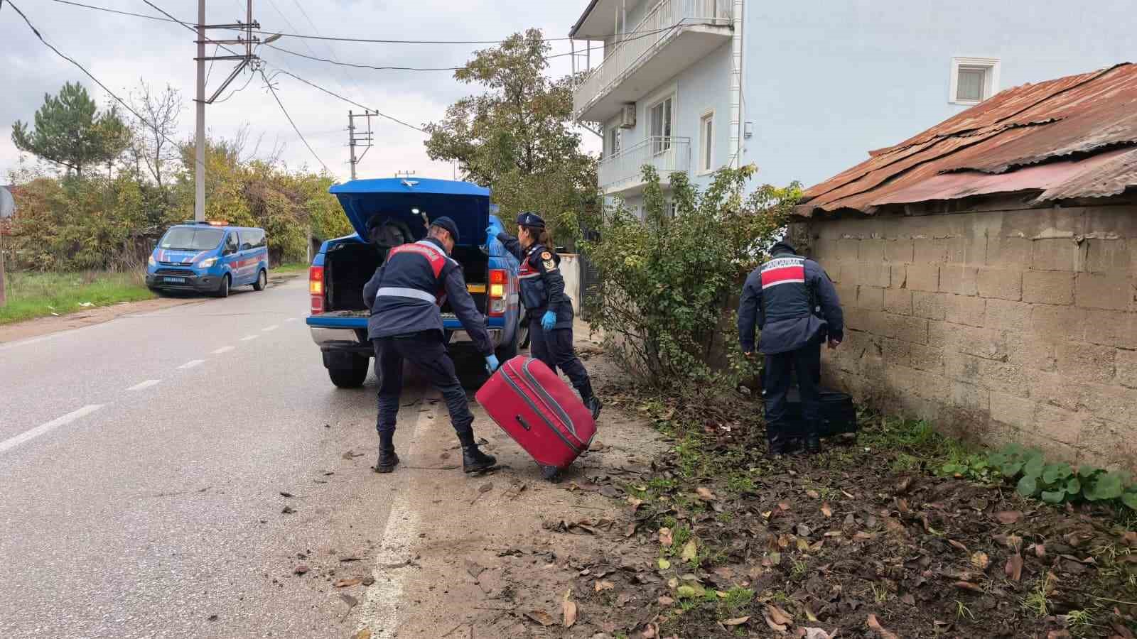 Şüpheli valiz ekipleri teyakkuza geçirdi