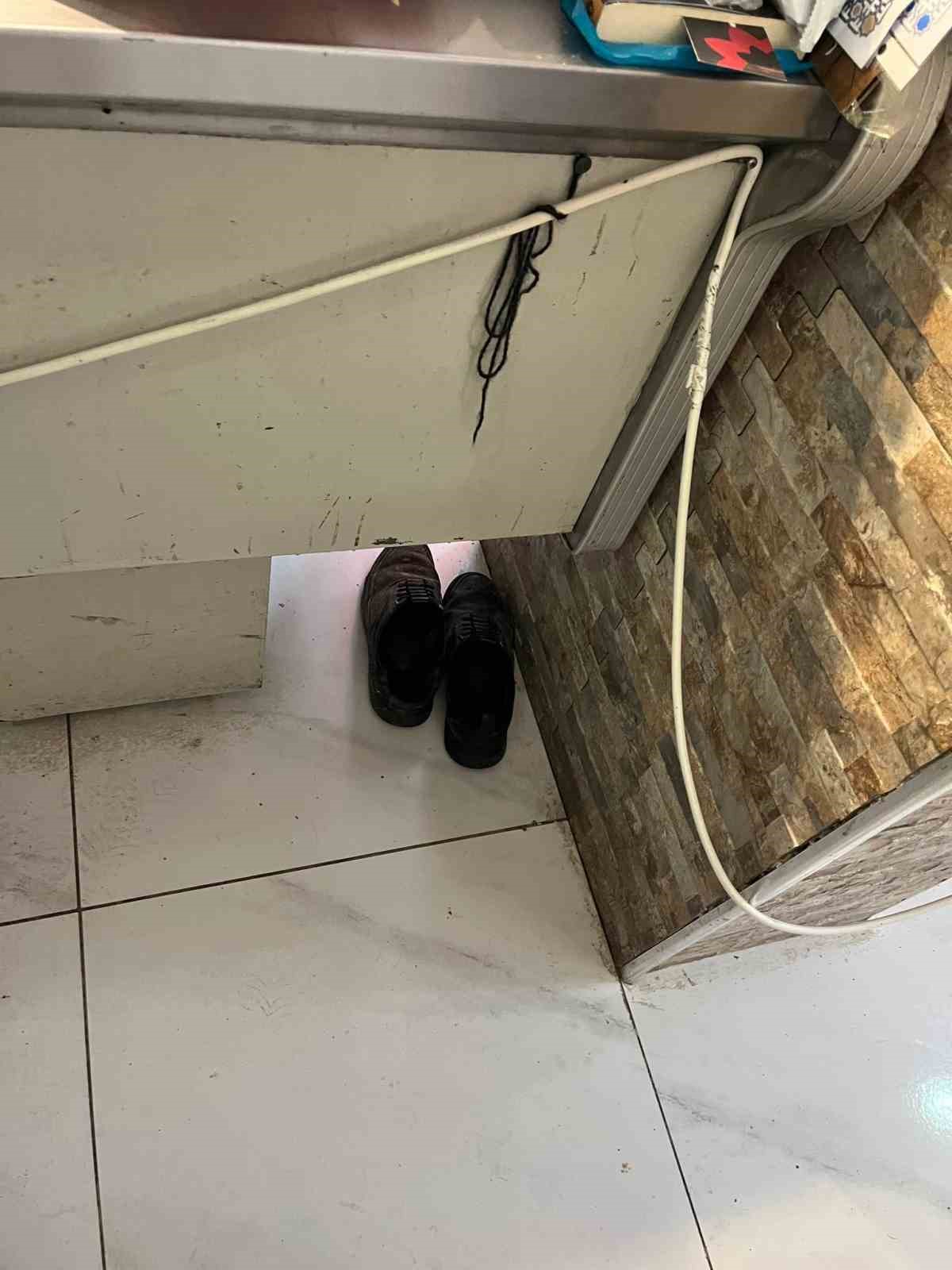 Kasap dükkanının üretim bölümüne giren zabıtalar şok oldu
