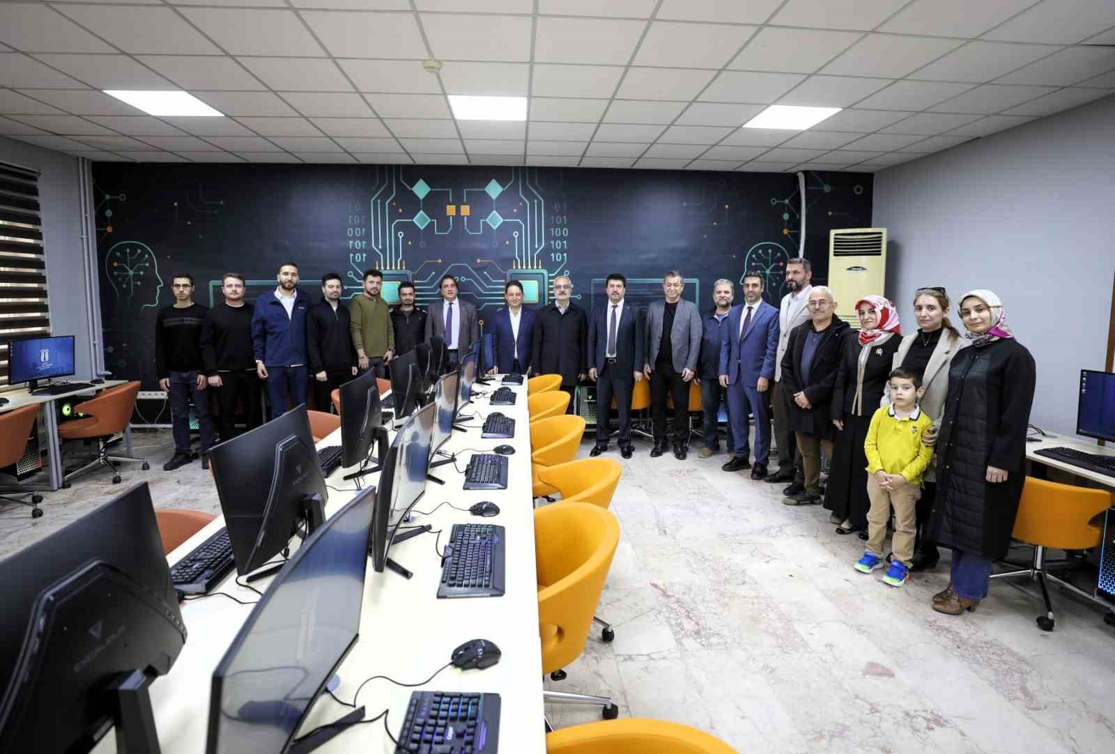 SUBÜ’de Yazılım Geliştirme ve Sistem Laboratuvarı açıldı