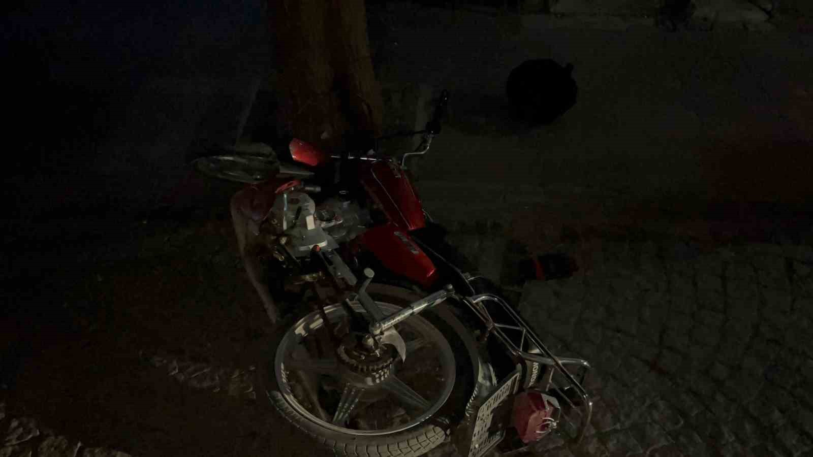 Ehliyetsiz sürücü çarptığı bekçi için gözyaşı döktü