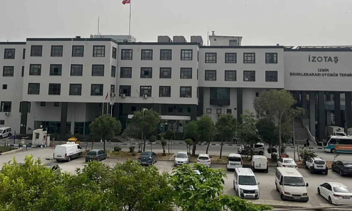 İzmir Otogarına hacizde mahkemeden yürütmeyi durdurma kararı
