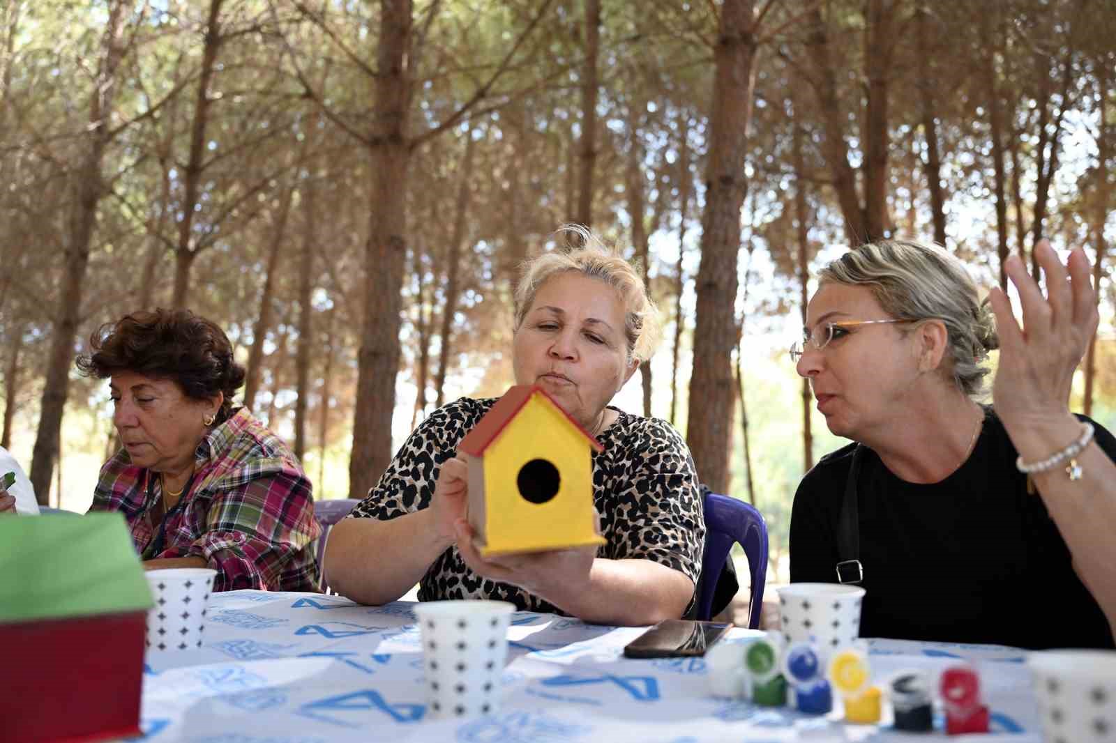 Mersin’de emekliler Tarsus’un güzelliklerinde buluştu