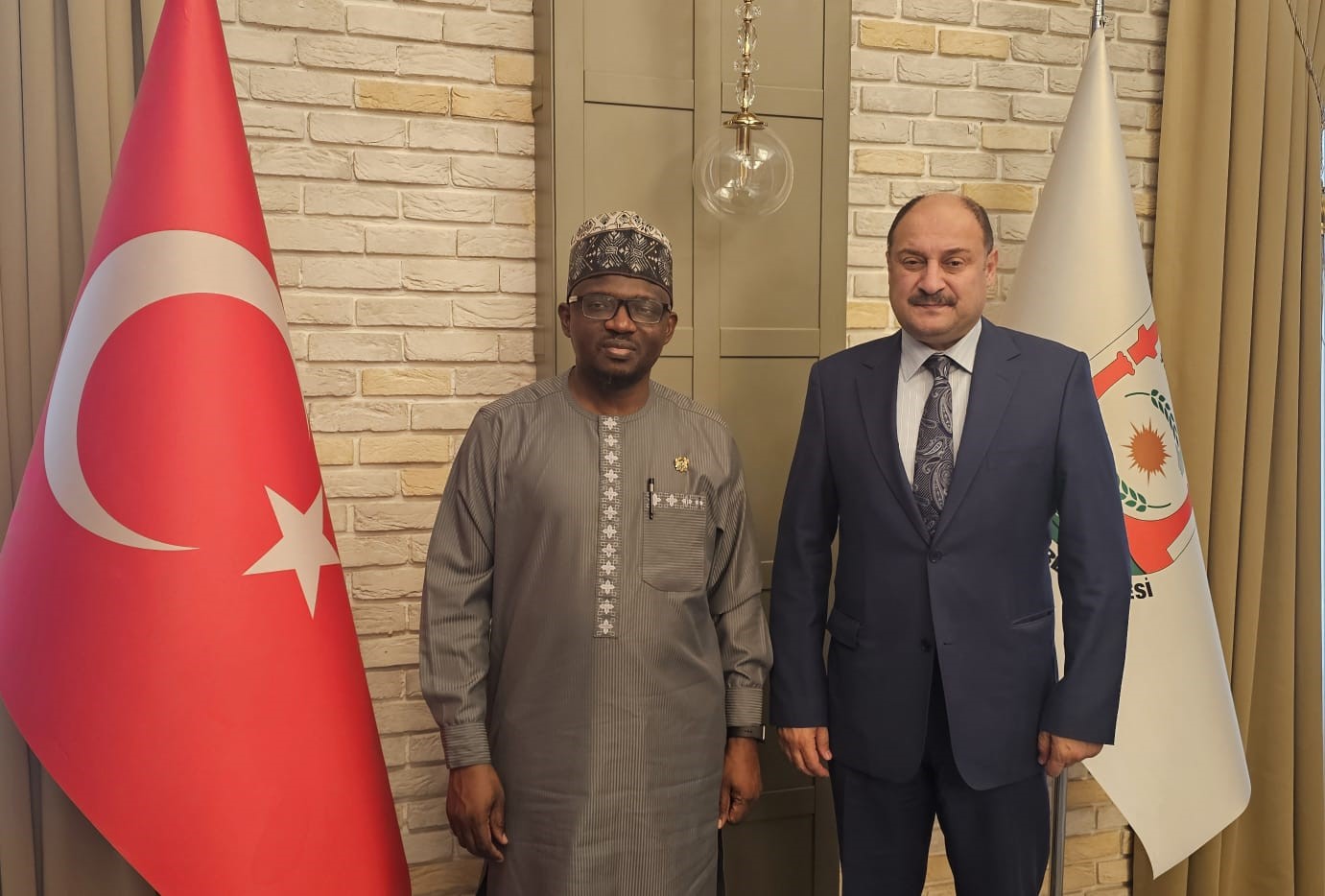 Gana Büyükelçisi Nasiru-Deen’den ilk resmi ziyaret Şanlıurfa’ya
