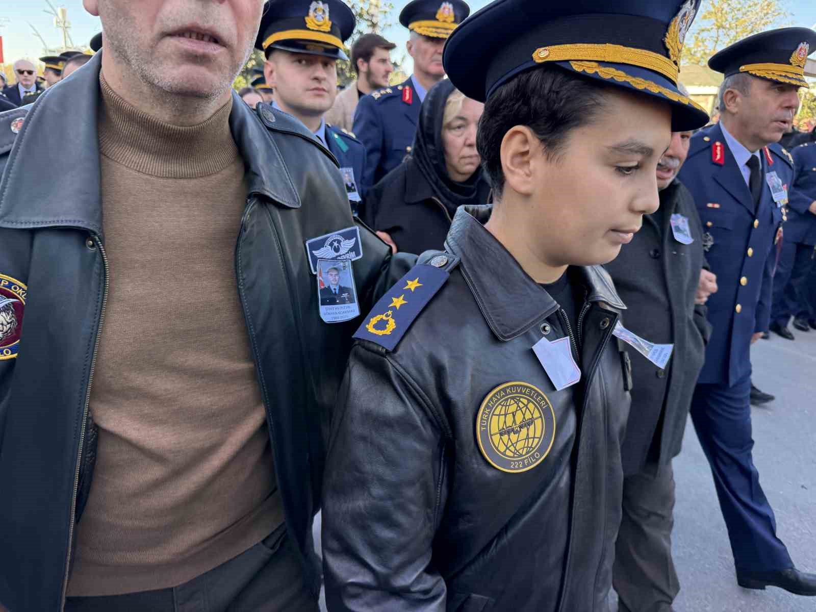 Şehit Pilot Yarbay Gökhan Korkmaz’ın İstanbul’da son yolculuğuna uğurlandı
