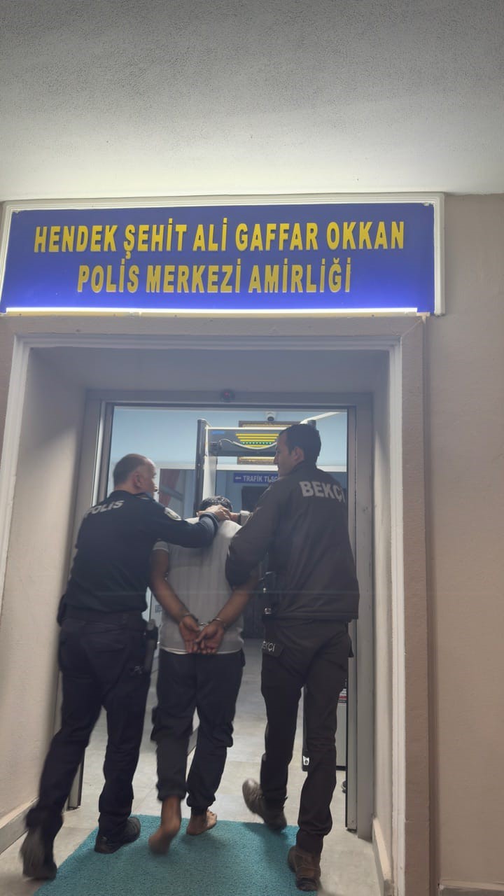 Sakarya’da uyuşturucu ve aranan şahıslara yönelik operasyon