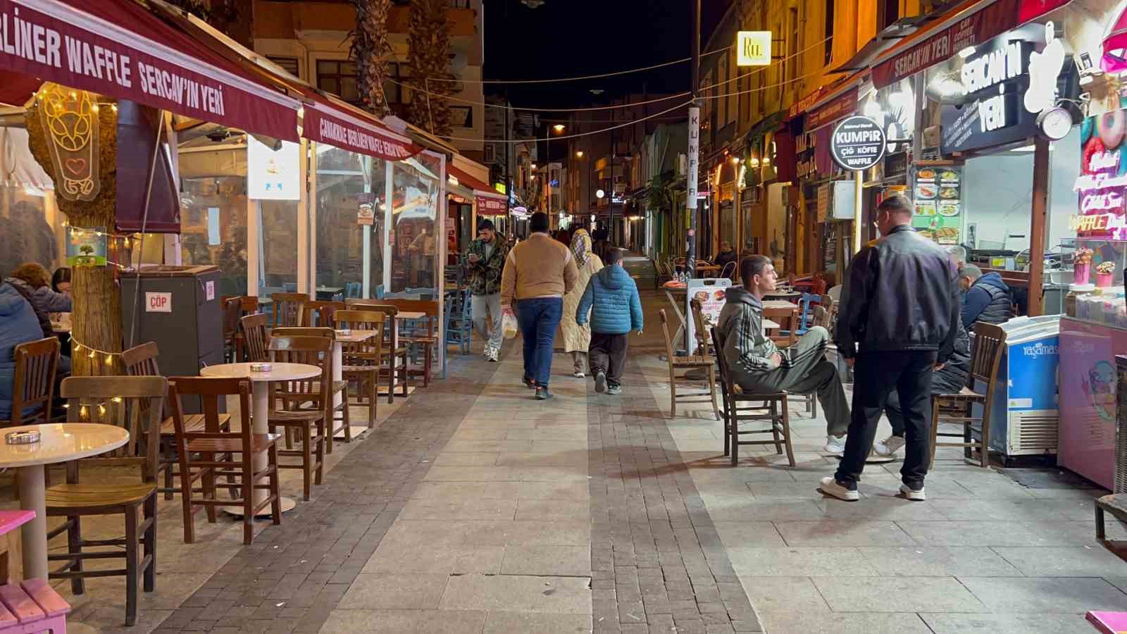 Çanakkale’de 4 büyüklüğünde deprem
