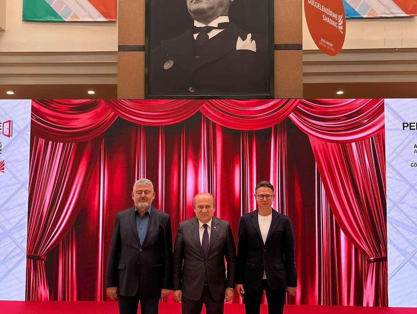 Edremit Ticaret Odası İstanbul’daki Avrasya Pencere, Kapı ve Cam Fuarlarına katıldı
