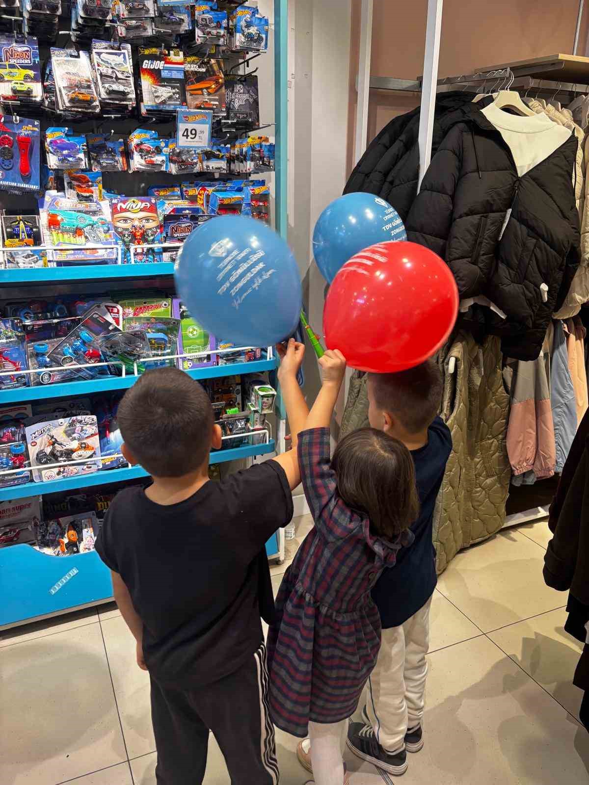 Zonguldak’ta TDV Kadın Kollarının projeleri çocukların yüreklerini ısıttı
