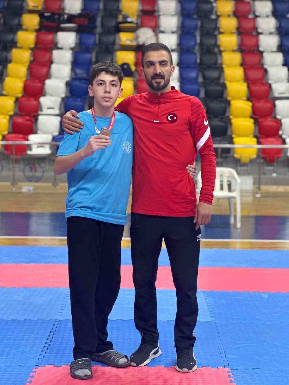 Erzurum Büyükşehir Belediyespor Kick Boksta Türkiye finallerinde