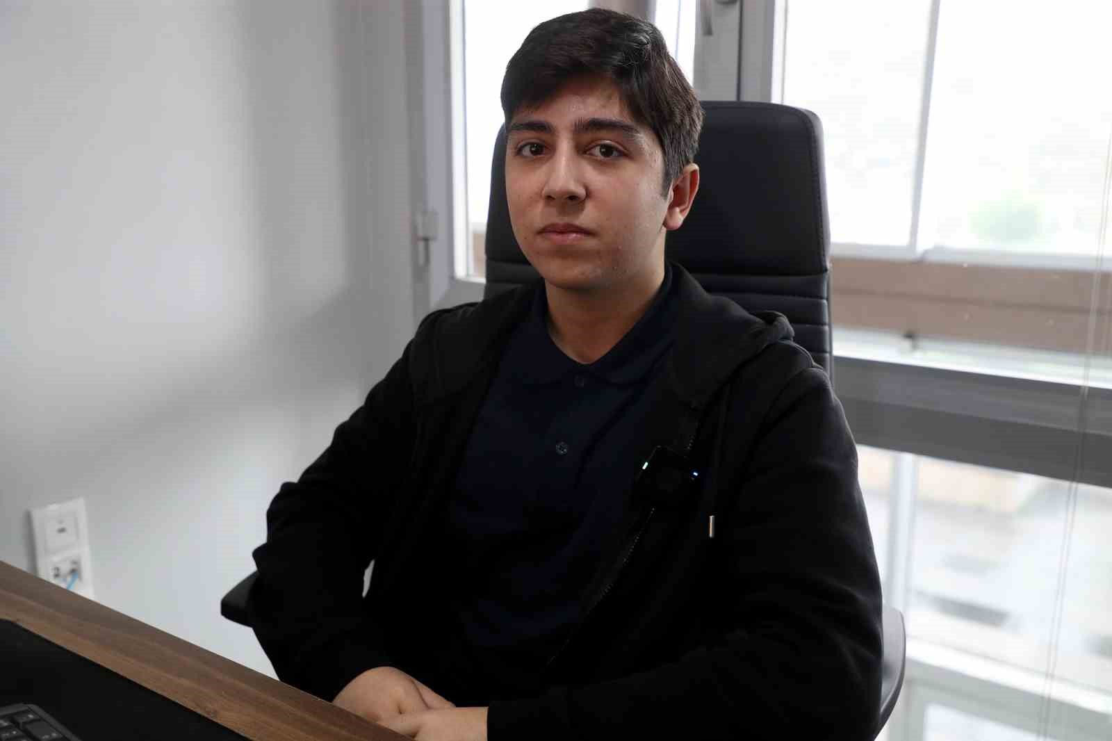 Sakarya’nın yazılım dehası yeteneğiyle şehrine güç kattı