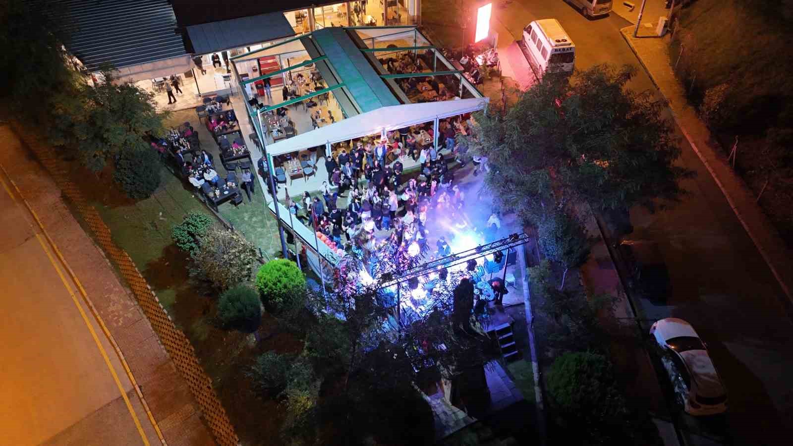 Başkan Tetik, Tepe Şenliği’nde gençlerle buluştu