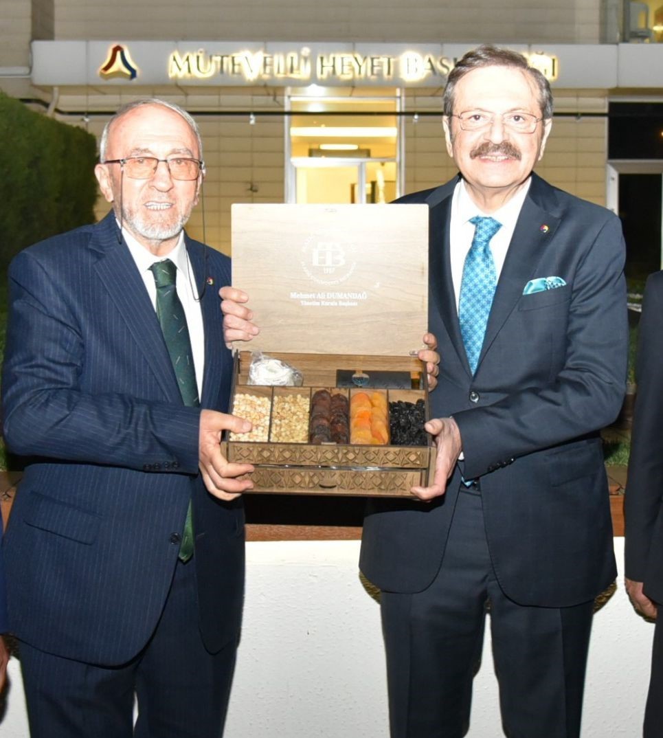 Başkan Dumandağ, TOBB Başkanı Hisarcıklıoğlu ile bir araya geldi