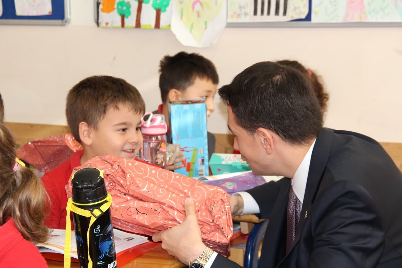 Kaymakam Atam: "Hisarcık’ta eğitim alanındaki çalışmalar kararlılıkla devam edecektir"
