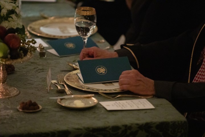 Trump, Suudi Arabistan'ı 