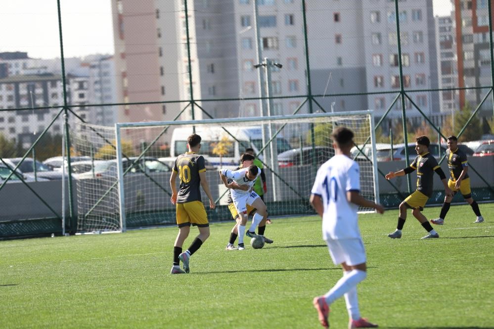 Kayseri 1.Amatör Küme’de ilk yarı geride kaldı
