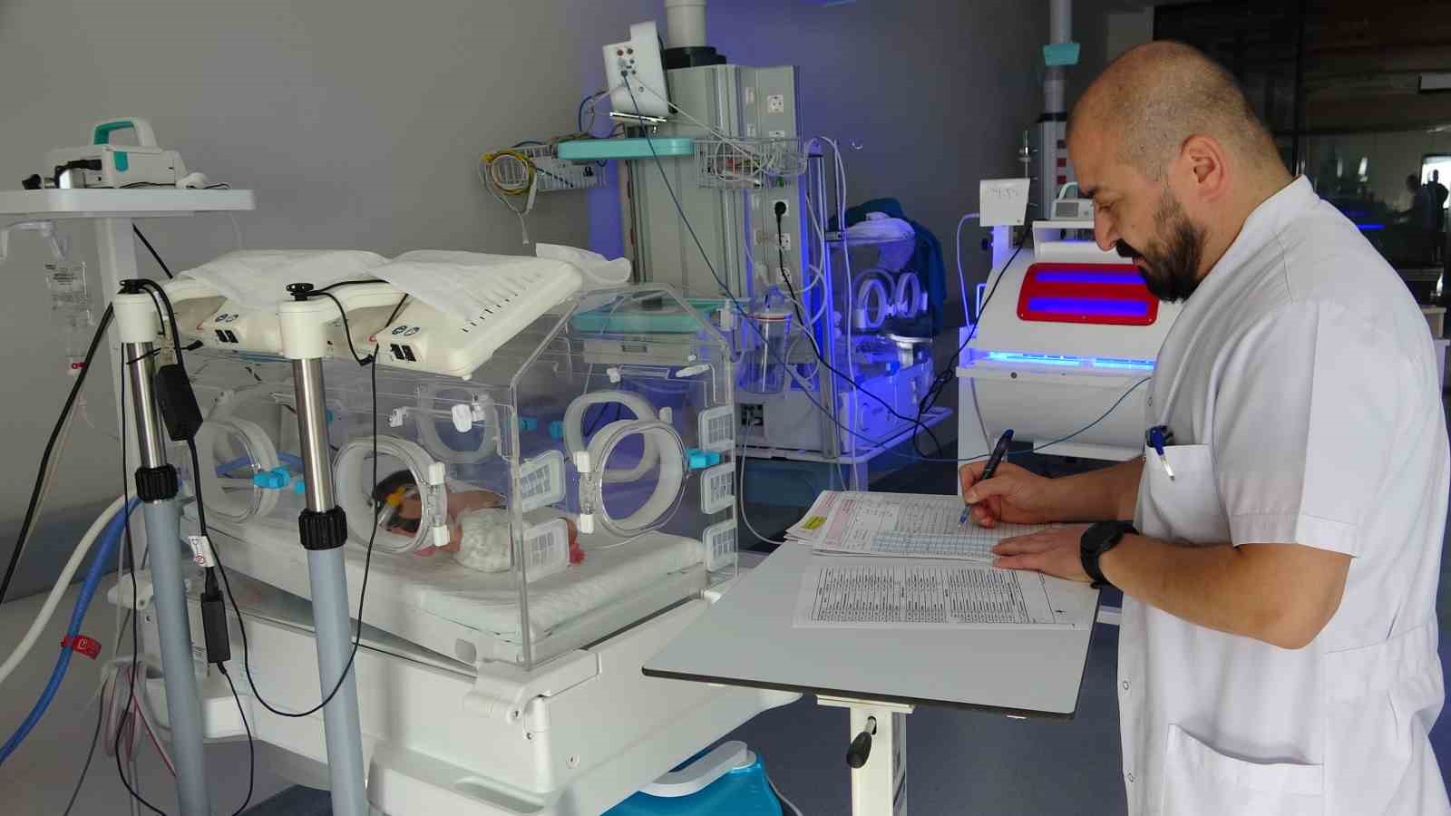 Dünya Prematüre Günü kapsamında "aceleci bebekler" için özel etkinlik
