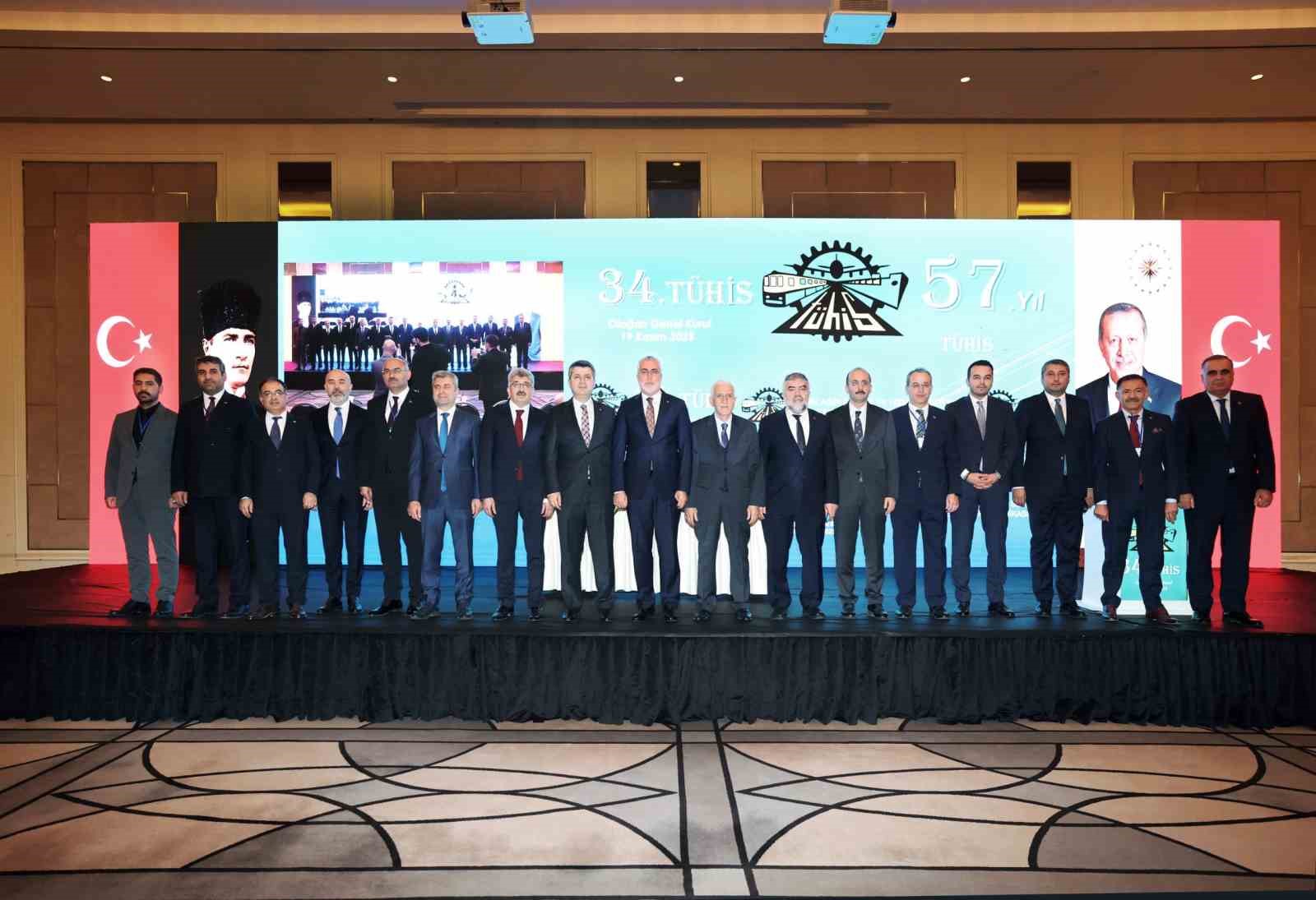 Bakan Işıkhan: "Sendikalarımız bizim en önemli çözüm ortaklarımız arasındadır"
