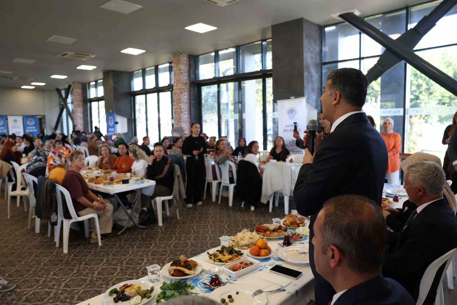 Şener: "Kurslar kadınların üretim gücüne güç katıyor"
