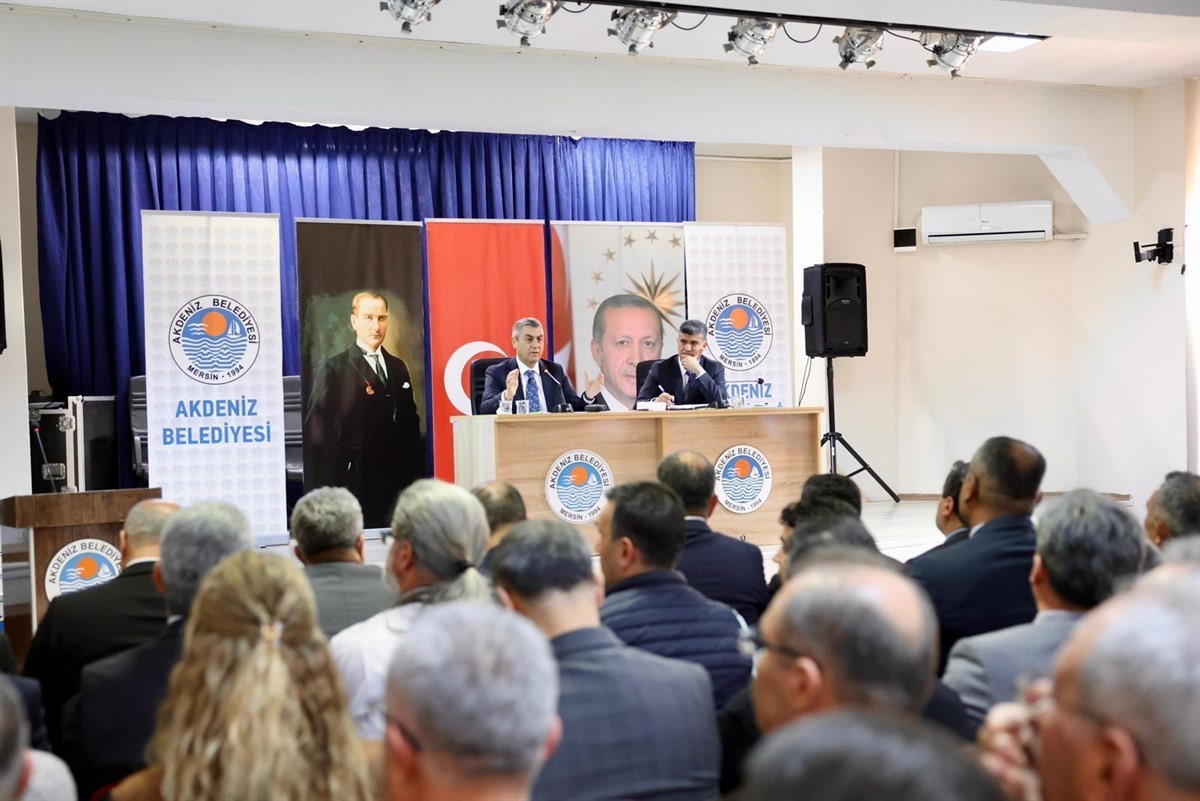 Vali Toros, Akdeniz’de muhtarların taleplerini dinledi
