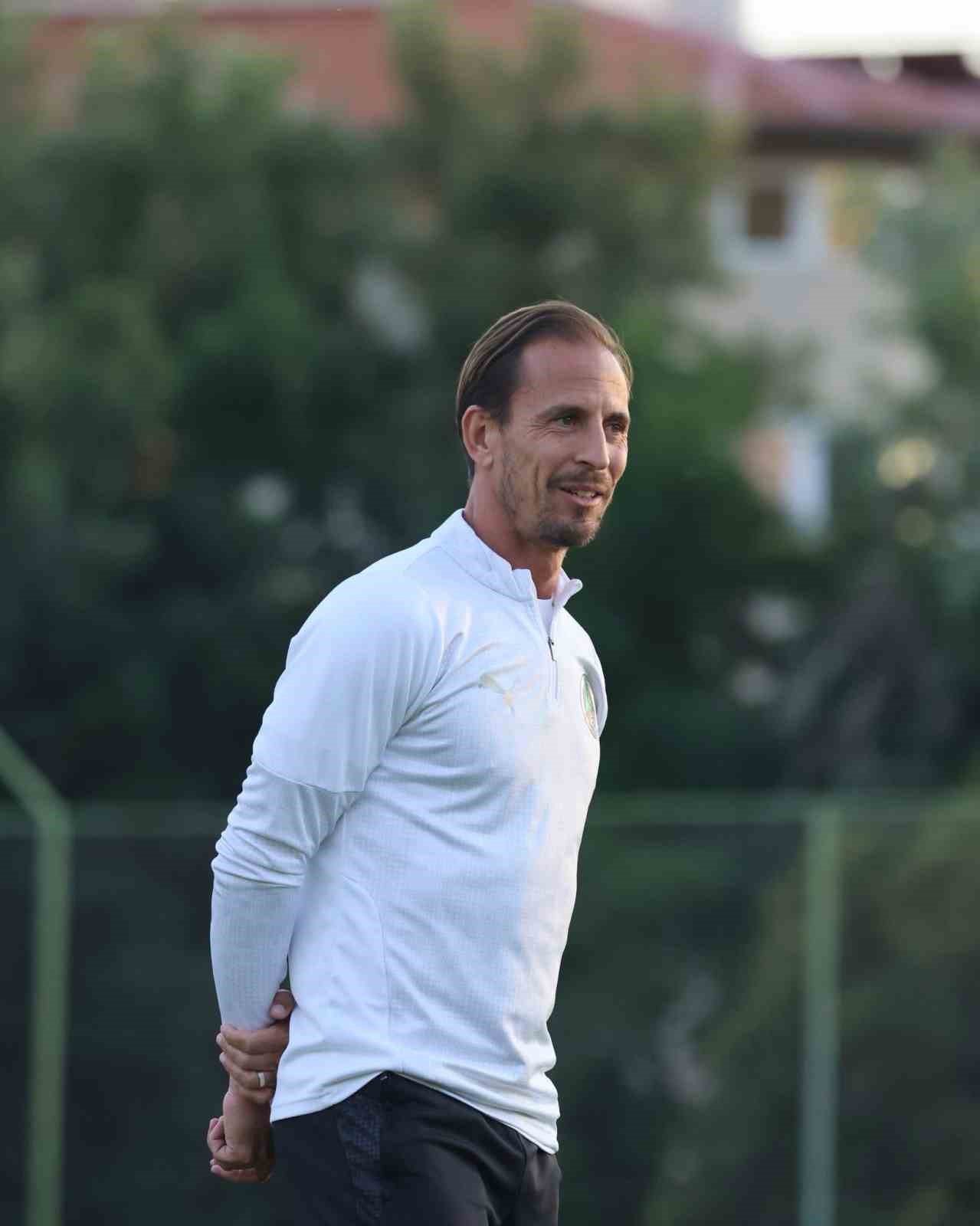 Alanyaspor, Kasımpaşa maçının hazırlıklarını sürdürdü
