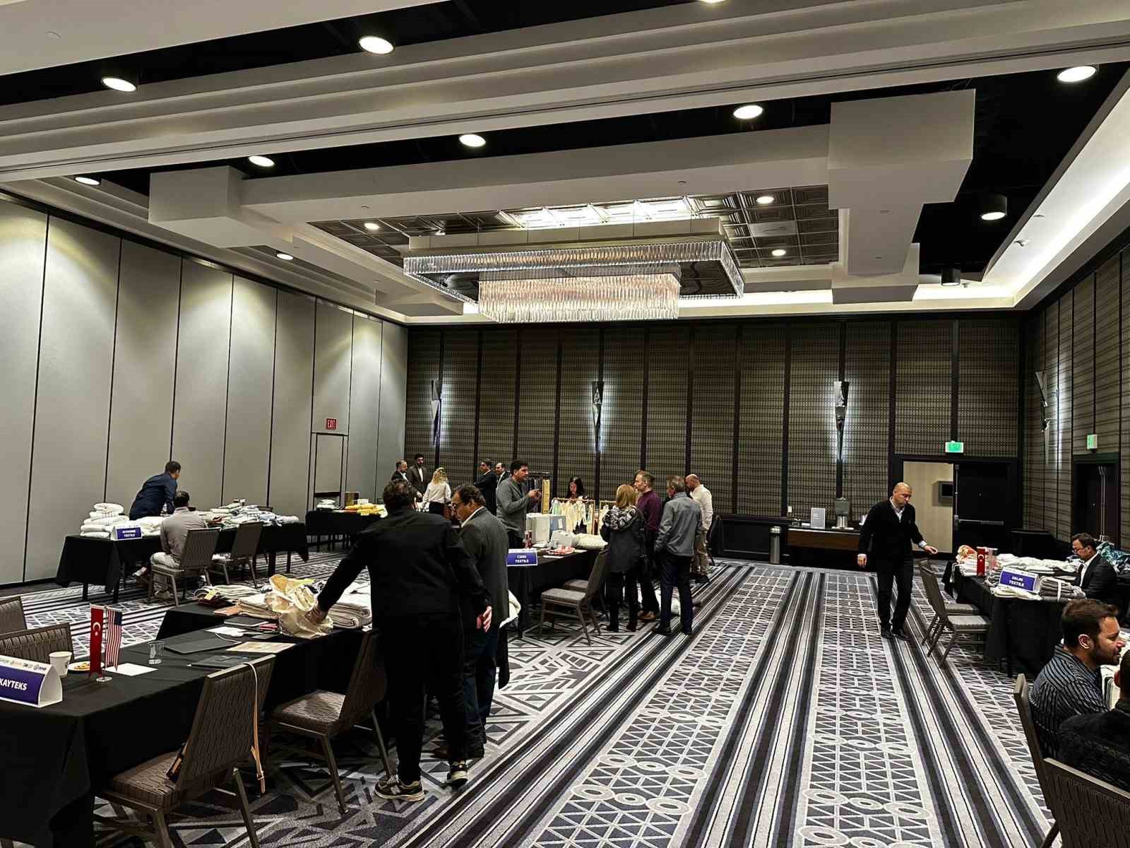 Denizlili ev tekstili üreticileri Los Angeles’ta yeni ticaret köprüleri kuruyor