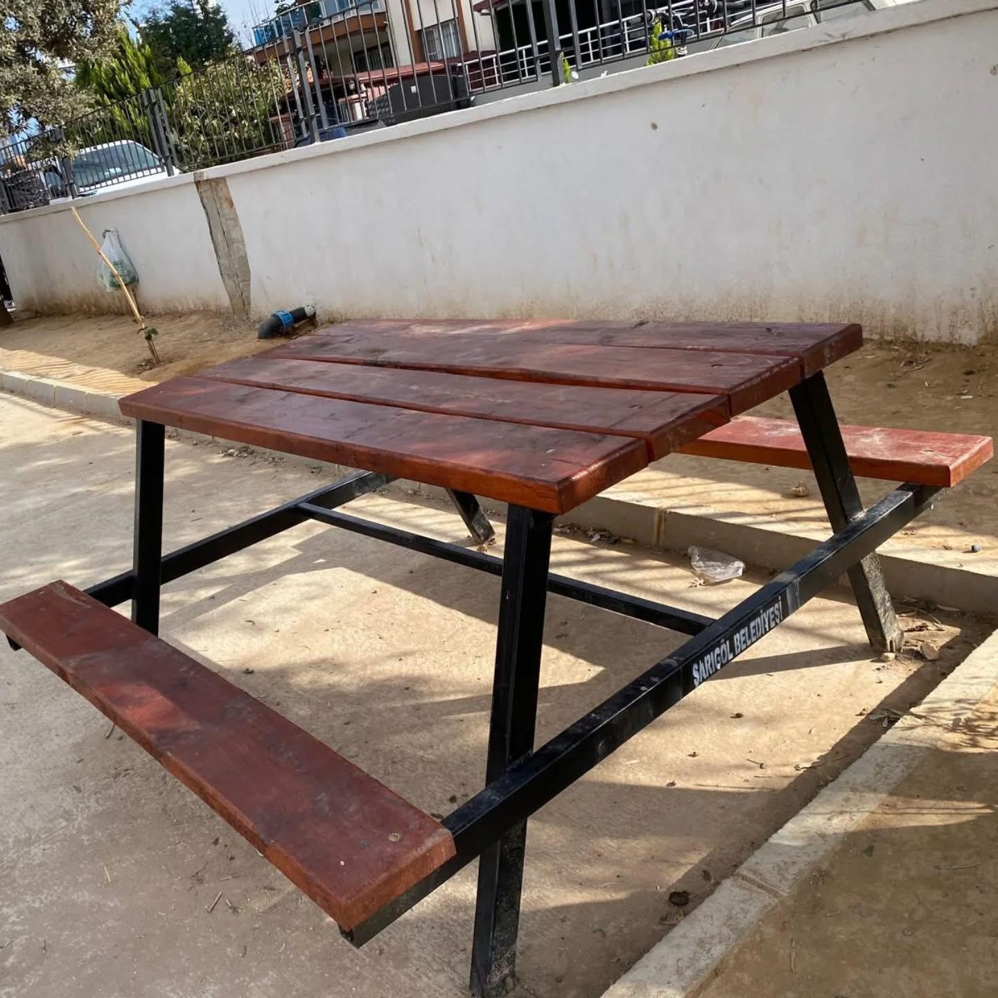 Sarıgöl’ün en büyük okulu yeni çehresine kavuştu
