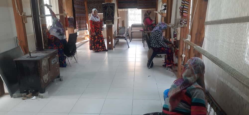 Asırlık kilim geleneğinde genç ustalar yetişiyor