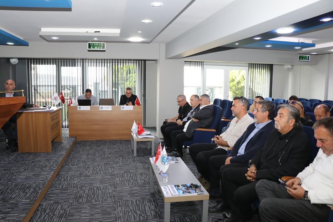 Aliağa limanlarında 73 milyon ton elleçleme yapıldı
