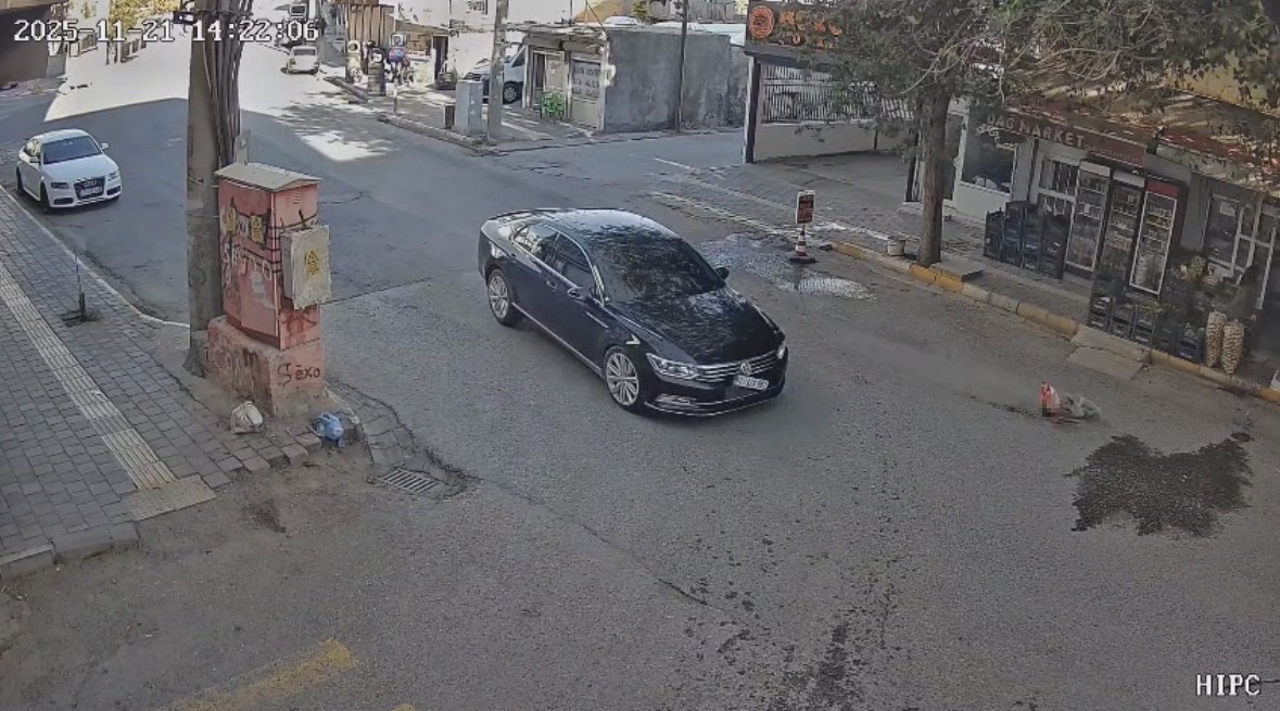 Mardin’de 6 yaşındaki çocuğa aracın çarptığı anlar güvenlik kamerasına yansıdı
