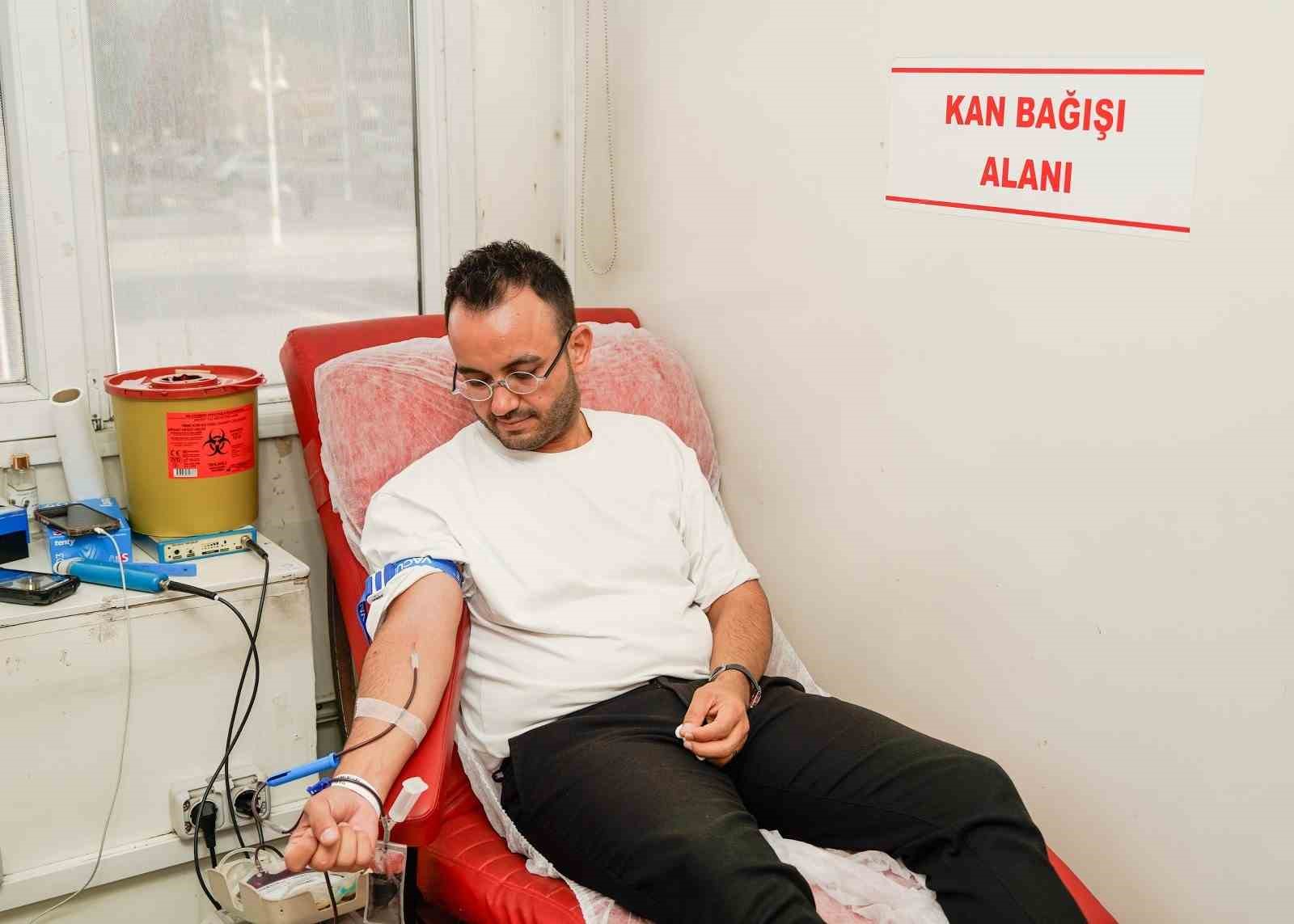 Yunusemre’de kan ve kök hücre bağış kampanyası düzenlendi