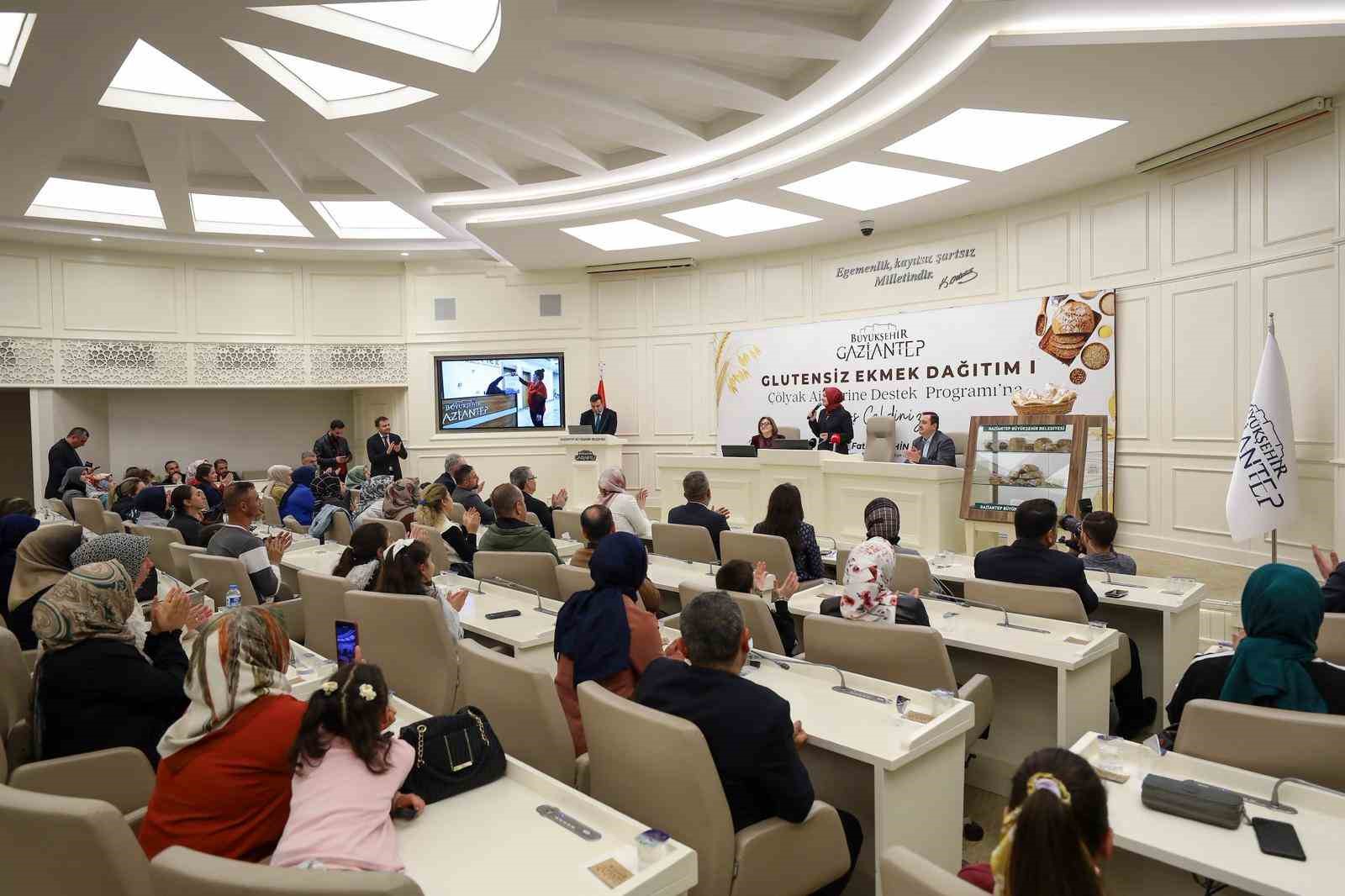 Gaziantep’te çölyak hastası öğrencilere glütensiz ekmek dağıtımı lansmanı yapıldı
