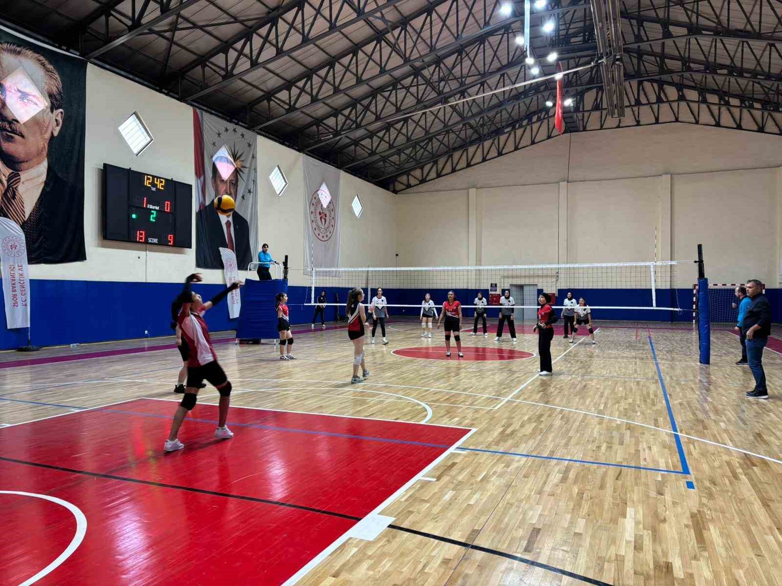 Vezirköprü’de voleybol turnuvası tamamlandı
