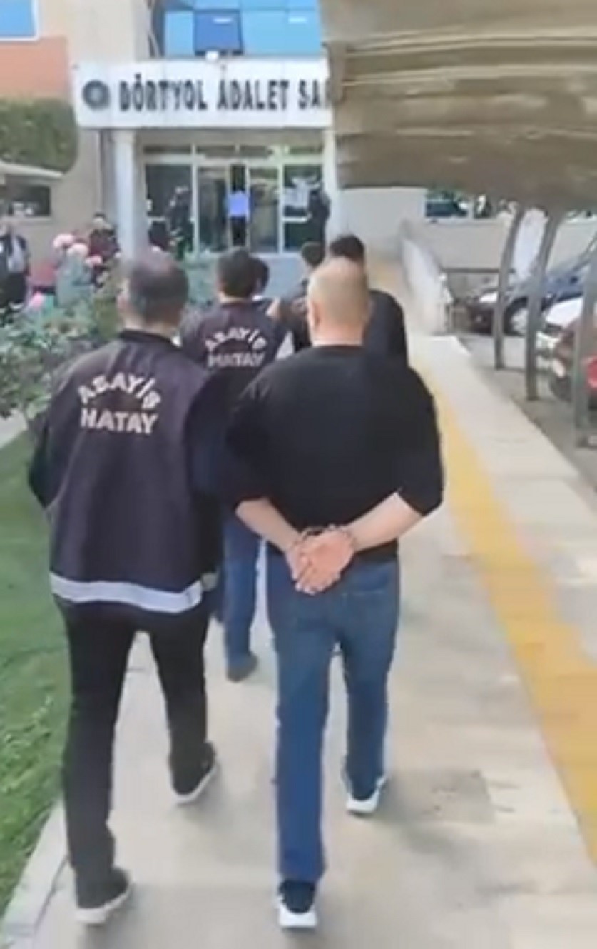 Dörtyol’da bıçaklı kavga olayının 3 şüphelisi tutuklandı
