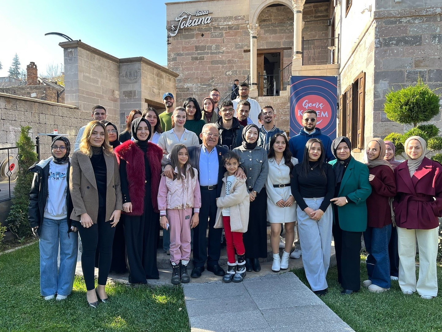 Başkan Büyükkılıç’tan anlamlı buluşma
