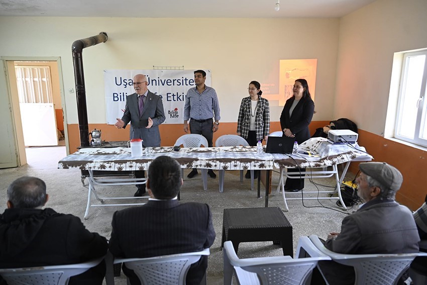 Uşak Üniversiteli akademisyenler Yeniköy halkı ile buluştu
