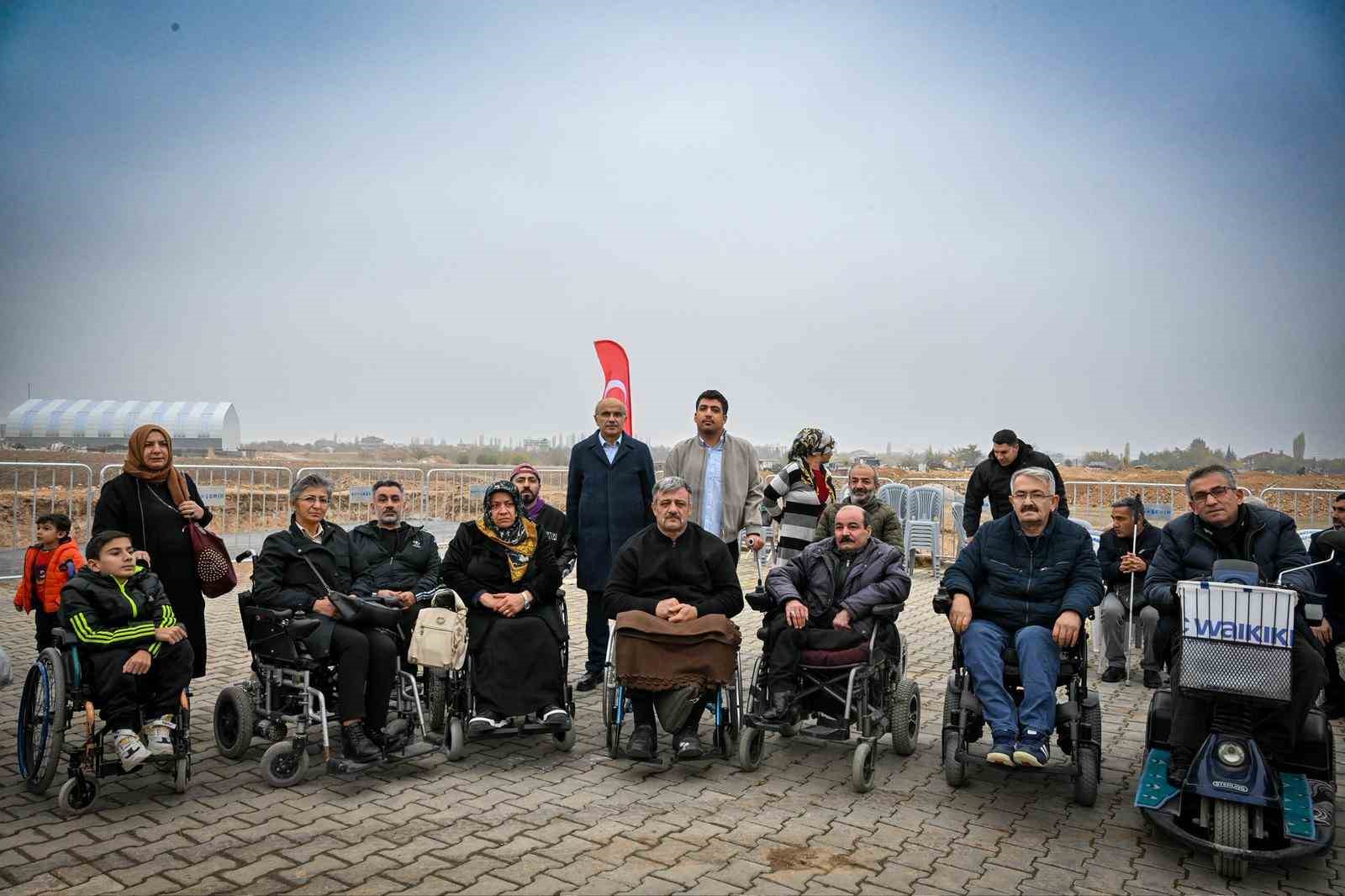 Malatya’da ’Engelsiz Yaşam ve Spor Merkezi’ 2. etabının temeli atıldı
