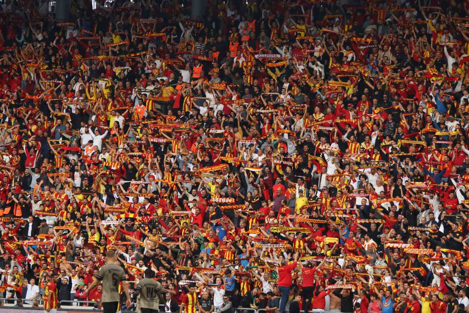 Trendyol Süper Lig: Göztepe: 0 - Kocaelispor: 0 (Maç sonucu)
