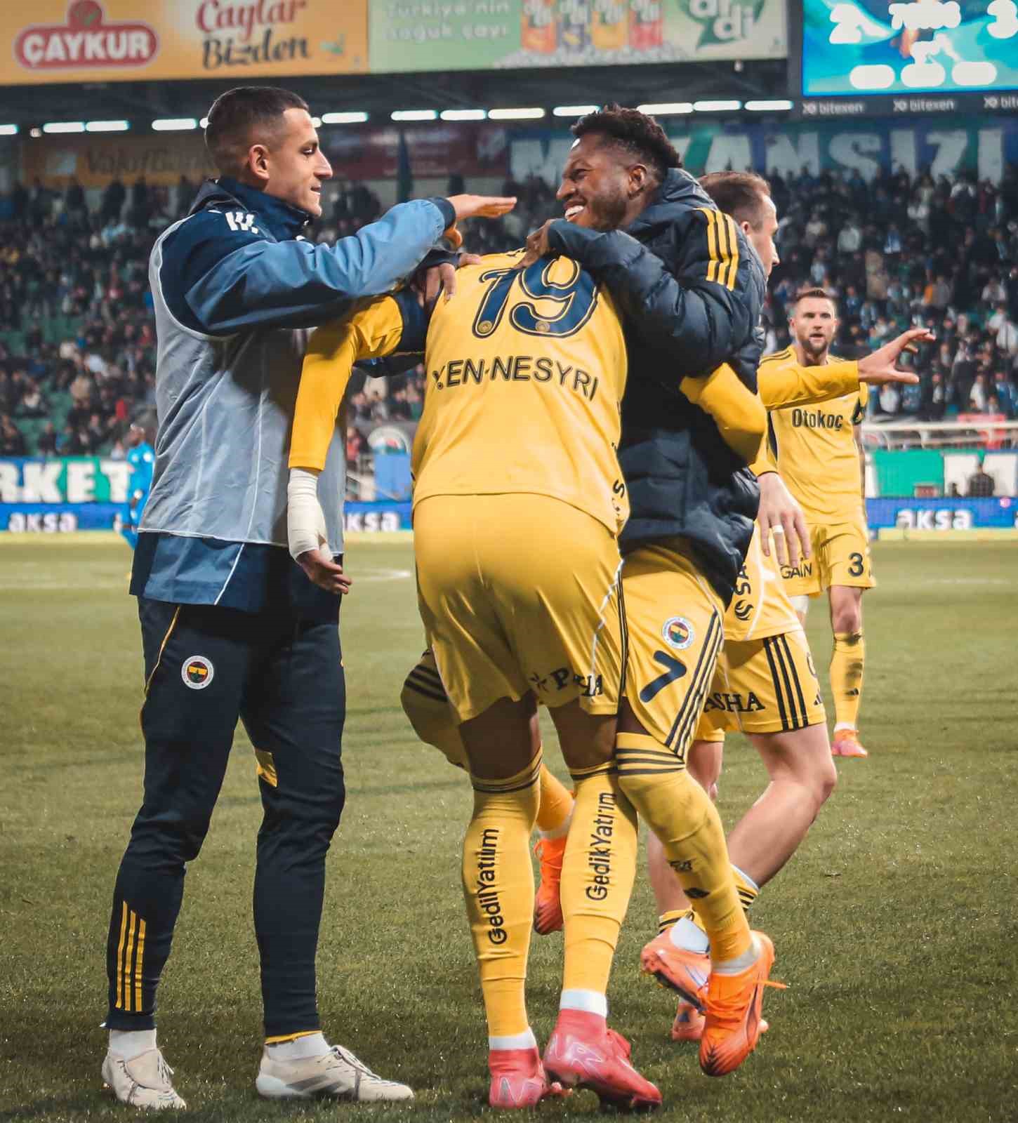 Fenerbahçe, galibiyet serisini 5 maça çıkardı