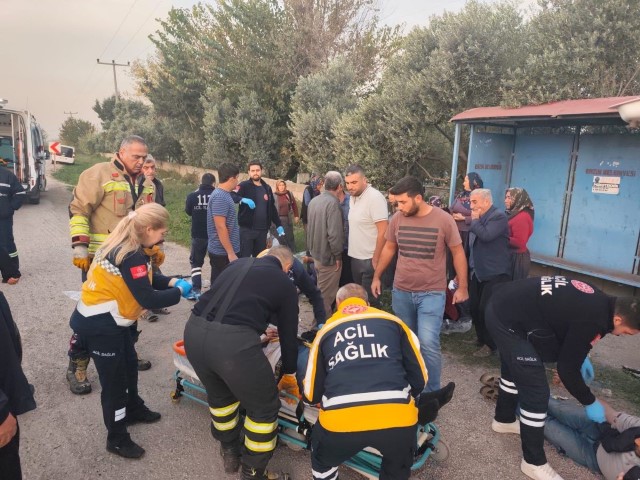 Fiat Tofaş'ın hurdaya döndüğü kazada 6 kişi yaralandı