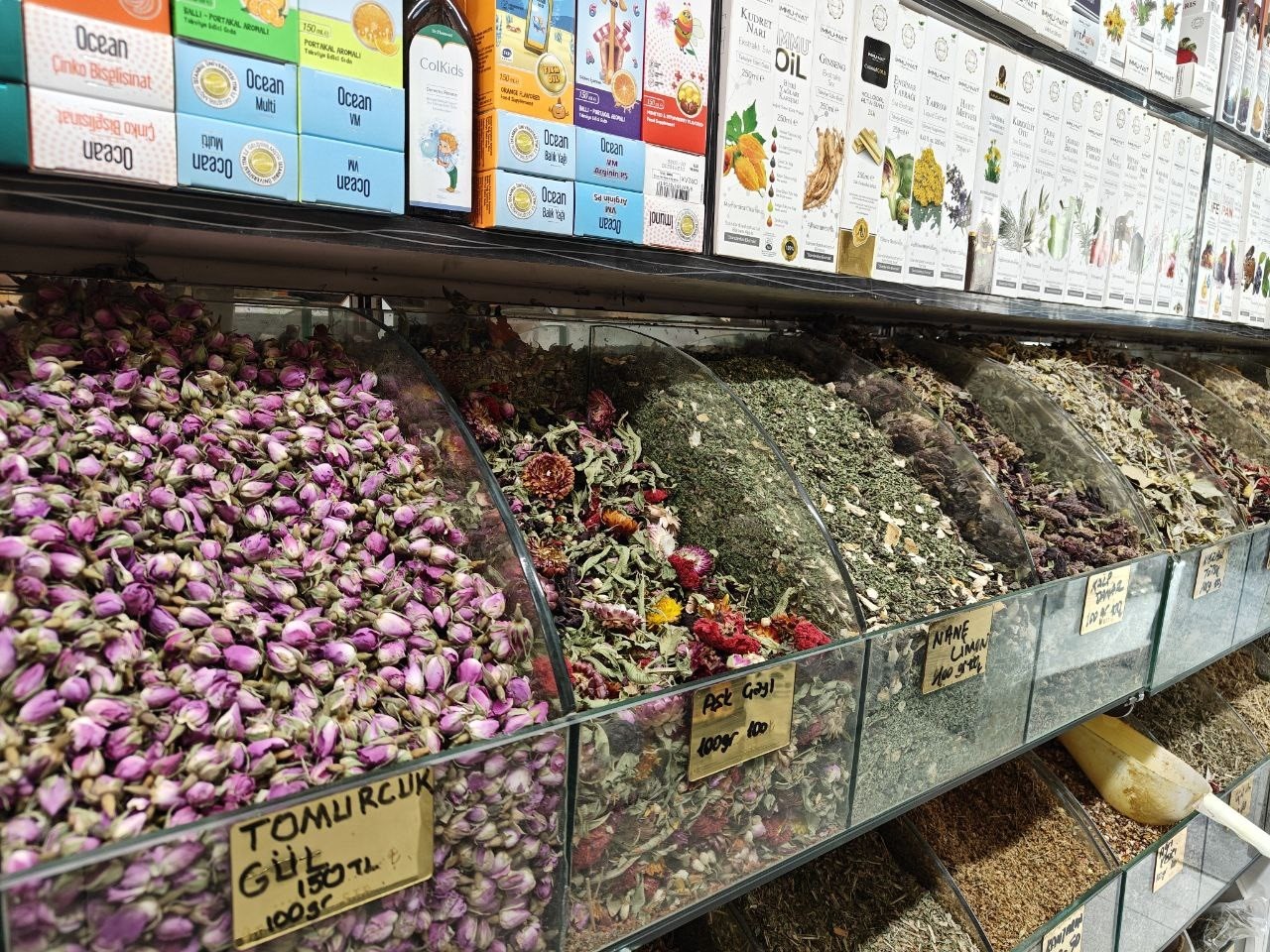 Geçmeyen öksürüğe ‘bitkisel’ karışım