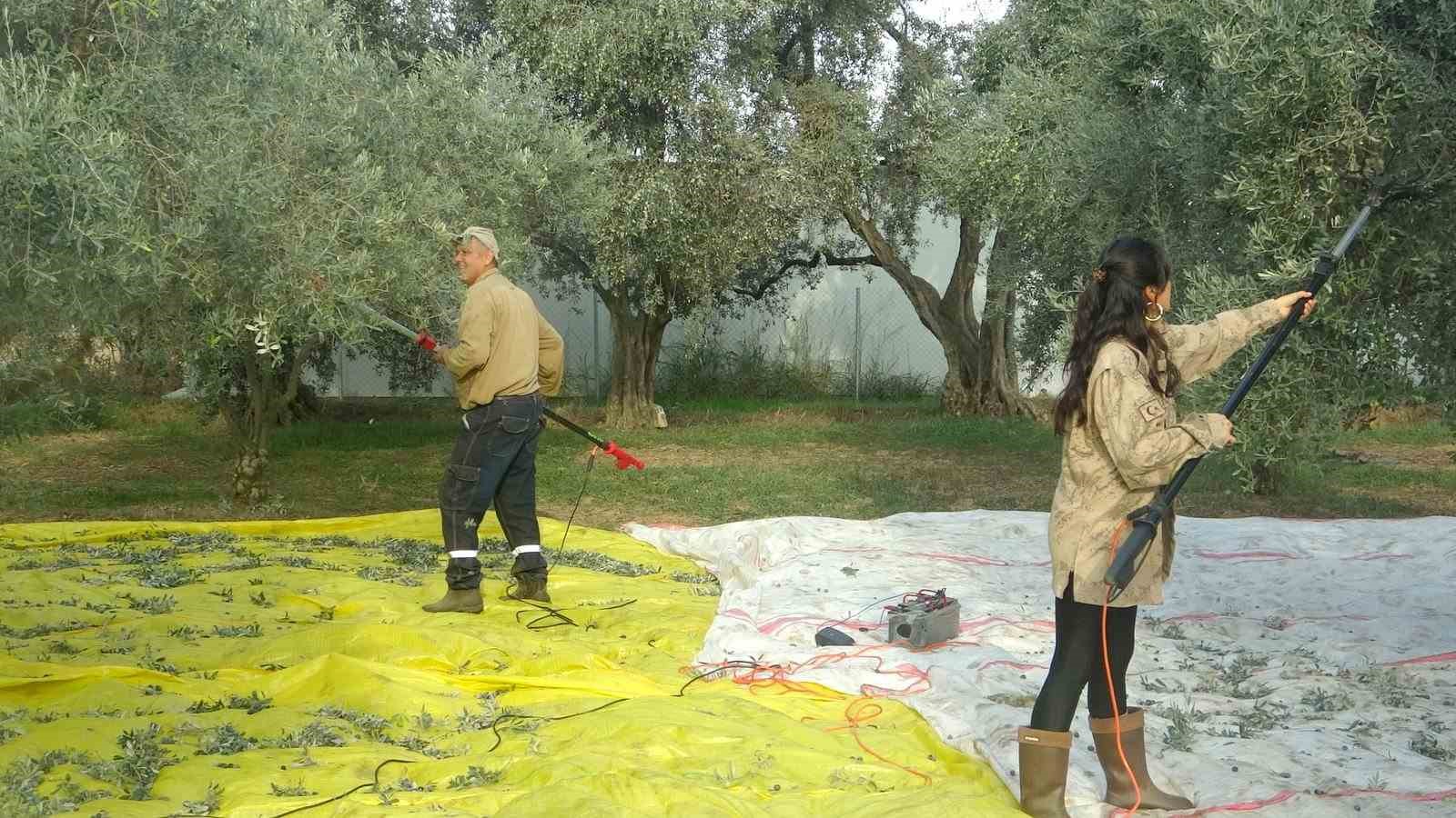 Genç kadın çiftçi huzuru toprakta buldu